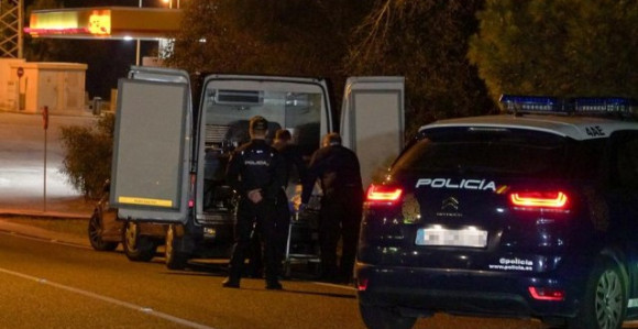 Automobil naleteo na bašte kafića u Marbelji