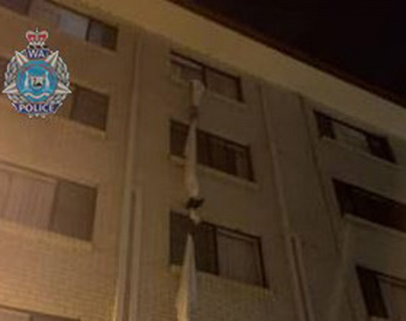 Vezao pokrivače u kanap i pobjegao iz karantina