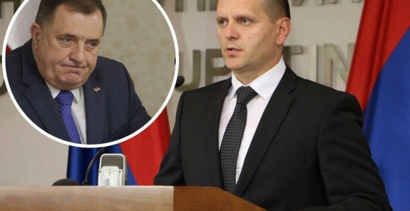 Zar mislite da bi ostao ministar da se to desilo?!