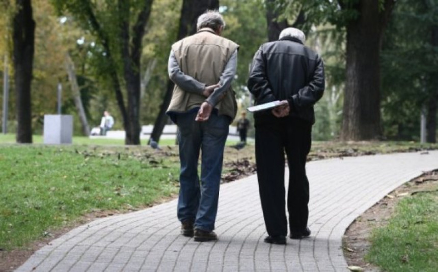 Пензионери у Српској траже ванредно повећање пензија