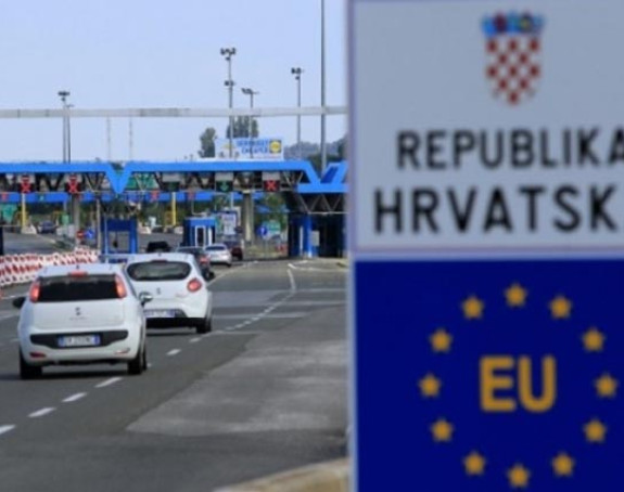 Хрватска најавила нове мјере за прелазак границе