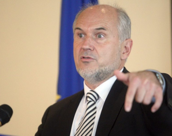 Valentin Incko u mandatu je donosio ove zakone i odluke