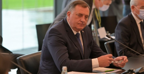 Kojem Miloradu Dodiku građani mogu vjerovati?