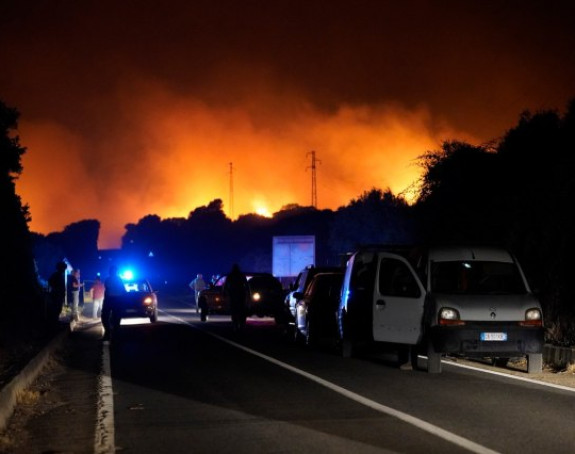 Požari zahvatili rekordne površine u Italiji (VIDEO)