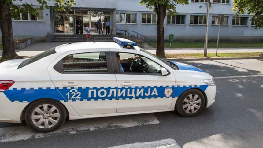 Prijedor: Poginuo maloljetnik vozeći kvad