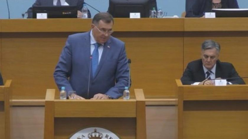 Dodik u NSRS ponovo pozvao na formiranje koncentracione vlade