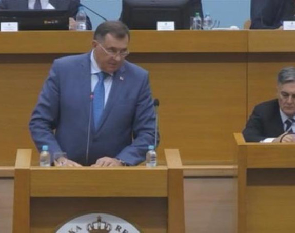 Dodik u NSRS ponovo pozvao na formiranje koncentracione vlade