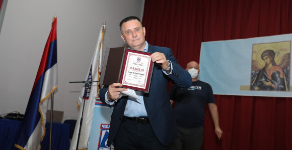 Đajićevi saradnici i u UKC-u i SNSD-u sumnjivi ljudi