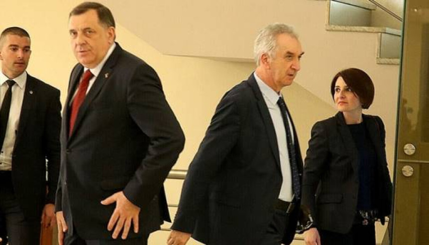 Koncentraciona vlada - spas za Srpsku ili za Dodika