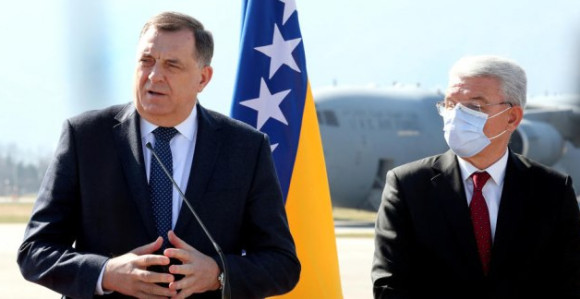 Dodik u Beogradu ponovo o referendumu i promjeni granica