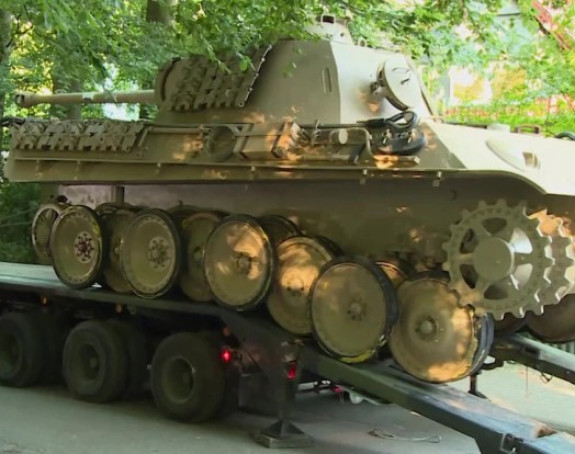 Nemački penzioner sa tenkom „panter“ u podrumu kažnjen sa 250.000 evra