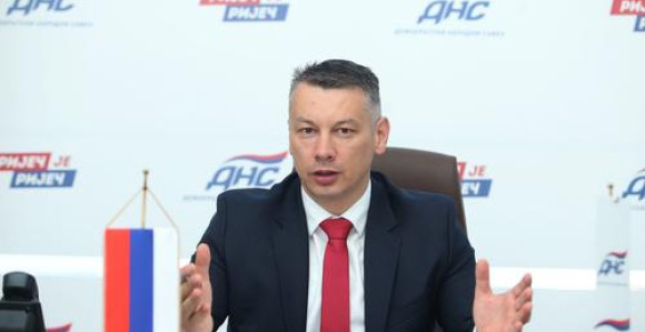 Stigla korpa Dodiku iz DNS-a: Ne možeš odlučivati u naše ime