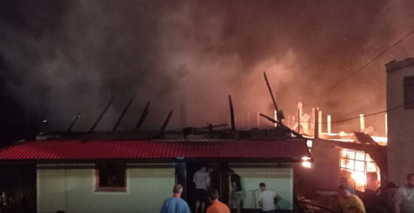 Vitez: Izgorjela fabrika u kojoj je radilo 100 radnika