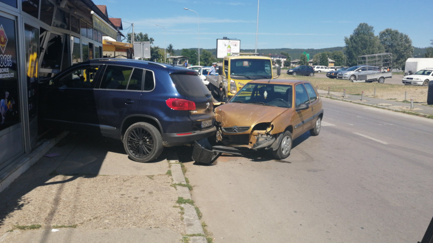 Двије незгоде у Бањалуци: Има повријеђених