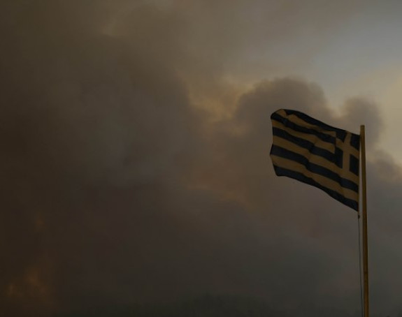 Srpski turisti se evakuišu, noć proveli na trajektu