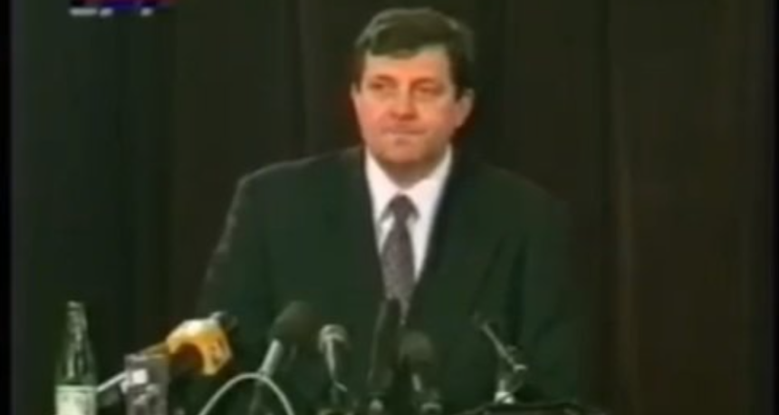 Kako je govorio Dodik šefu OHR-a: Imaćete problema sa mnom jer ćemo sve što dogovorimo i završiti! (VIDEO)