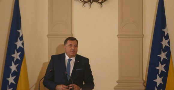 Sami sebe lažu: Nije bilo sjednice, a Dodik bio protiv
