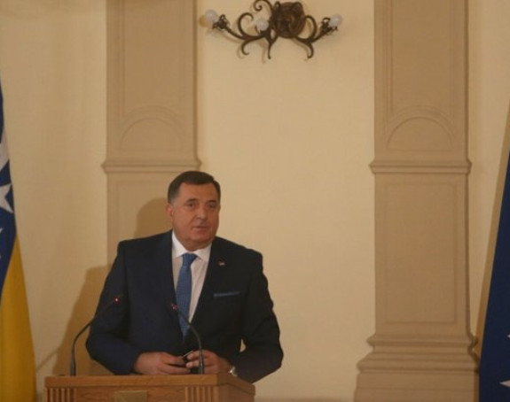 Sami sebe lažu: Nije bilo sjednice, a Dodik bio protiv