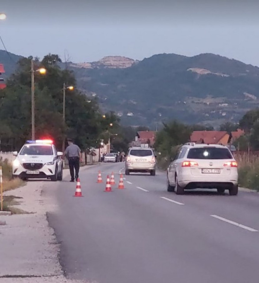 Drama u Zenici: Izašao iz vozila i počeo pucati u Golfa