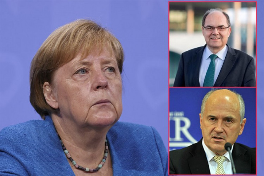 Šta da očekuje BiH: Merkelova pozvala Šmita i Incka na razgovor