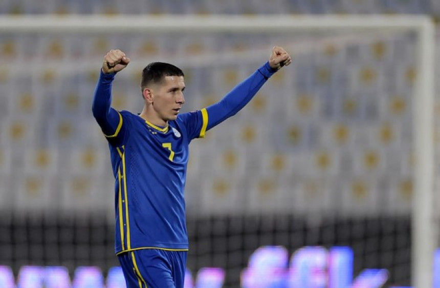Косовски фудбалер из Динама срушио се на терен