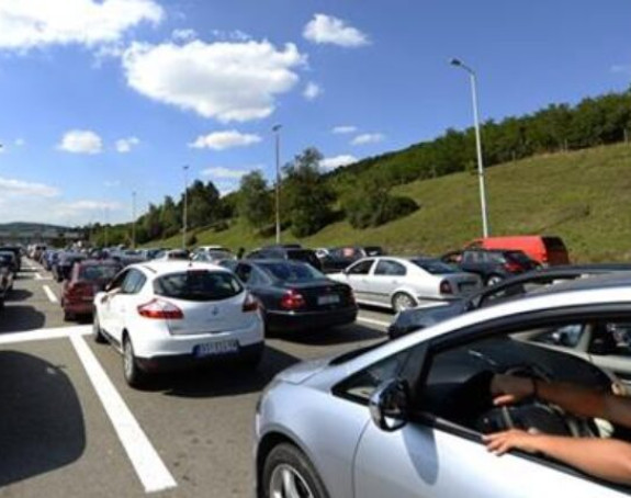 Na Horgošu vozila i autobusi čekaju 240 minuta