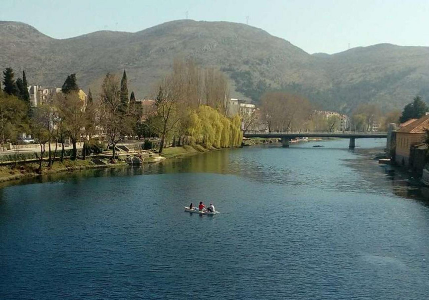 Muškarac nestao u rijeci Trebišnjici, potraga u toku