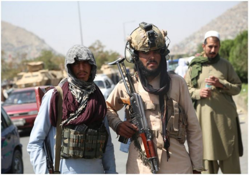 Талибани привремено суспендовали све летове из Кабула
