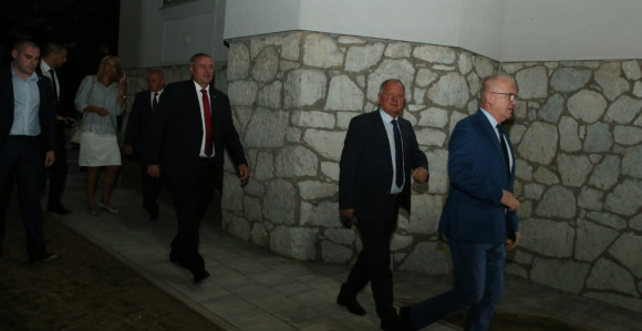 Sastanak završen bez zvaničnih izjava za javnost