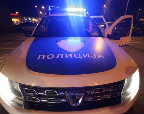 Вршио нужду испод прозора па добио пепељару у главу