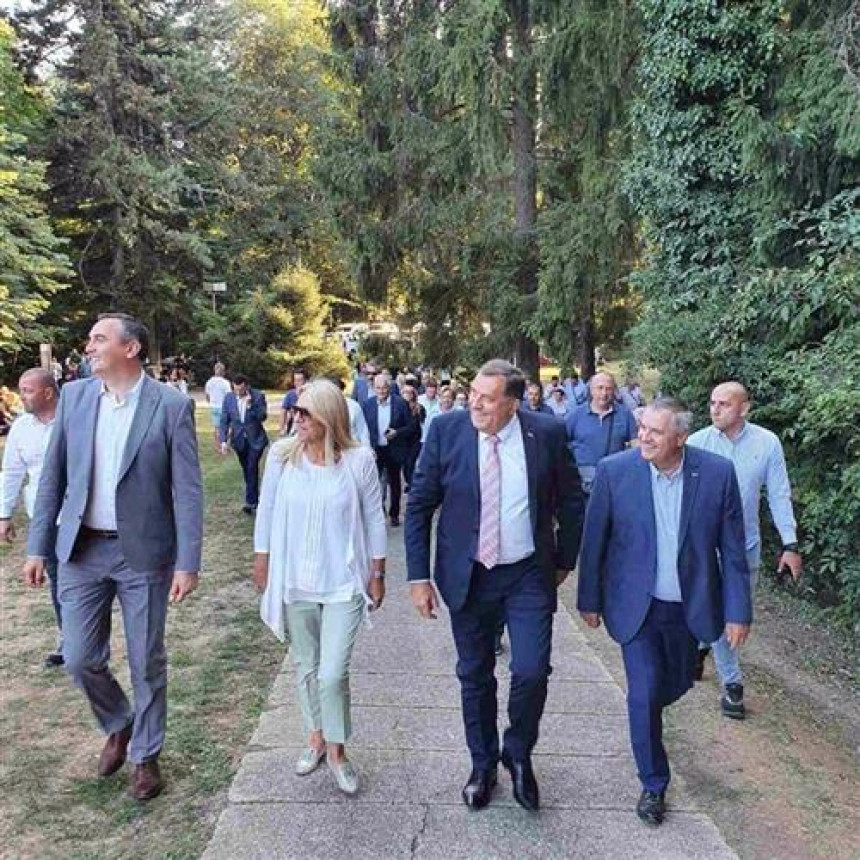 Dodik na Mrakovici: Stiže više od 100 mil. evra od MMF-a