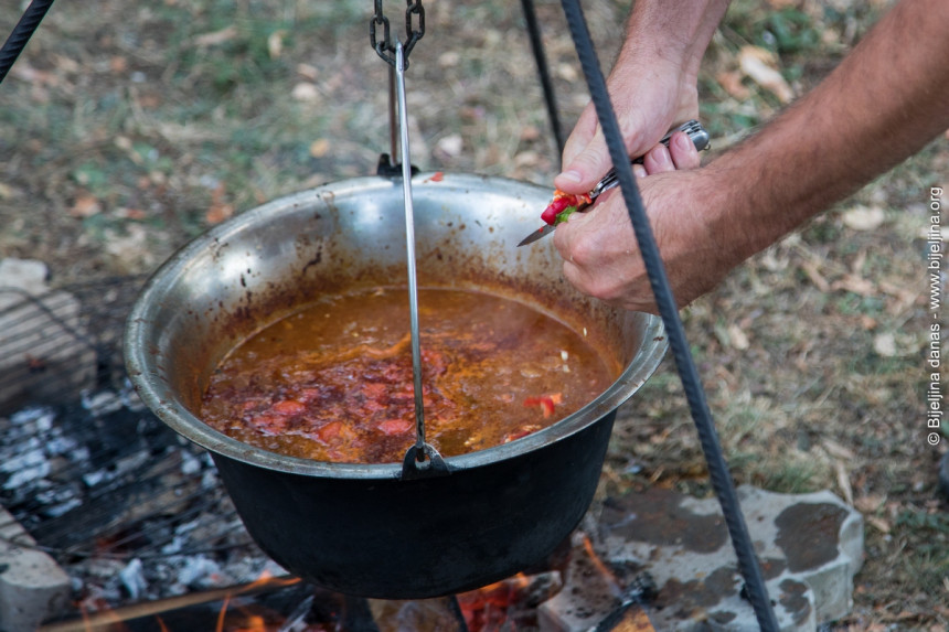 Zlatni kotlić Semberiji pripao ekipi iz Kikinde