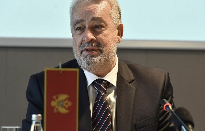 Đukanović ima obavezu da poštuje Ustav i čuva mir