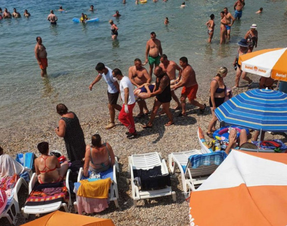 Ženi pozlilo na plaži u Neumu, prebačena u bolnicu