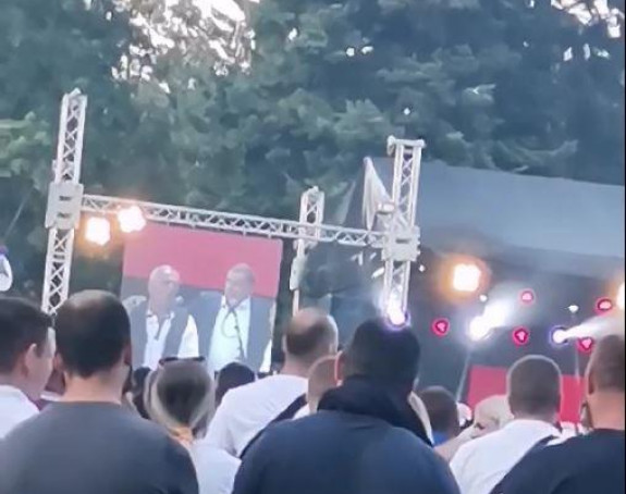 Dodik na Mrakovici: Ustaj mala zora je...(VIDEO)