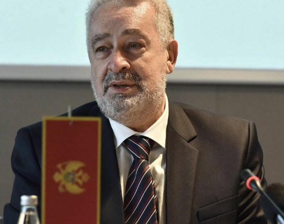 Đukanović ima obavezu da poštuje Ustav i čuva mir