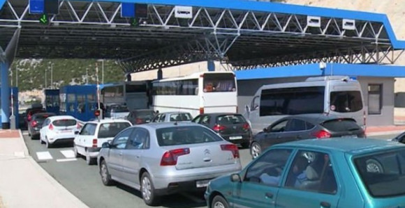 Pojačan saobraćaj iz BiH prema Hrvatskoj
