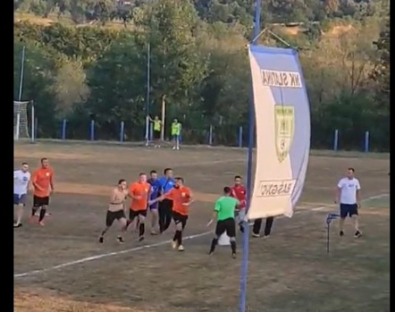 Navijači tukli sudije na stadionu kod Živinica