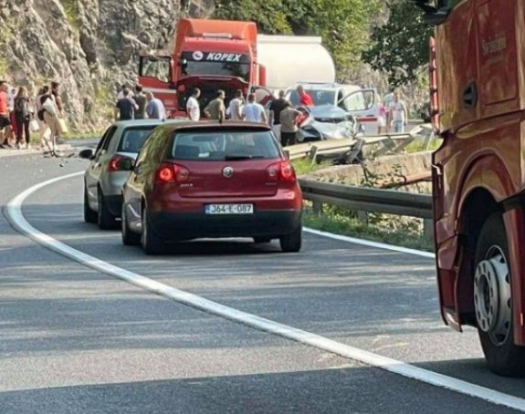 Teška nesreća kod Konjica: Obustava saobraćaja