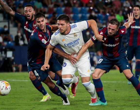 Luka Jović udarna vijest u Španiji, navijači bijesni