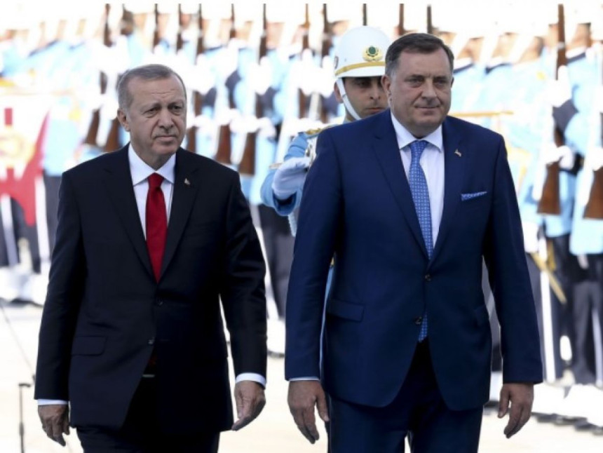 Dodik poslije sastanka otišao da proslavi