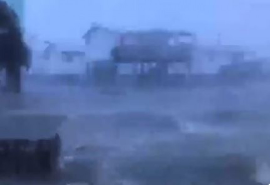 Uragan "Ida" stigao do obale Luizijane (VIDEO)