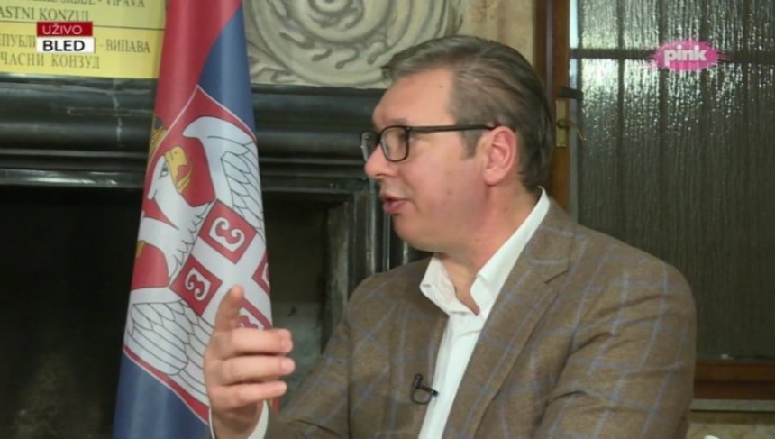 Vučić: Inicijativa za smjenu Dodika opasan presedan