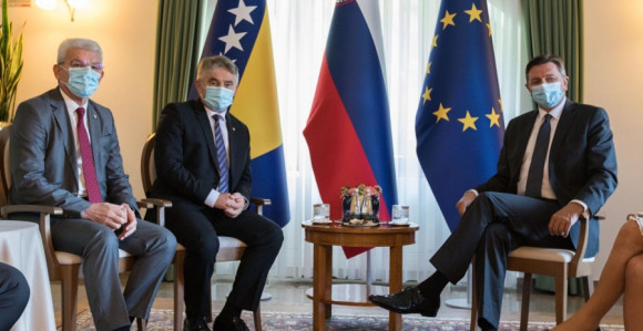 Podrška politikama Dodika i Čovića skoro nestala