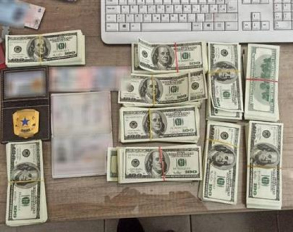 Na granici sa Rumunijom otkriveni falsivikovani dolari