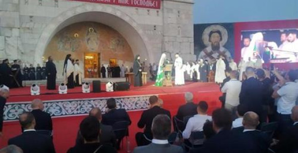 Patrijarh Porfirije: Joanikije dostojan položaja mitropolita