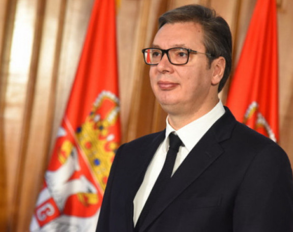 Vučić čestitao Joanikiju povodom stupanja na tron