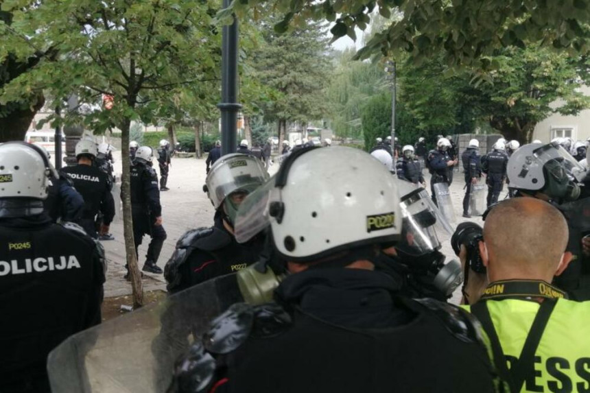 Cetinje: Uhapšen Milov savjetnik Veselin Veljović