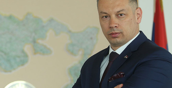 "Izetbegović je loš čovjek i nikakav vjernik i državnik"
