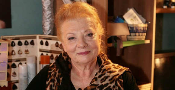 Radmila Živković upala u rupu na asfaltu pa slomila kuk!